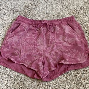 American Eagle Hi Rise paper bag shorts